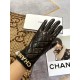 Chanel2022 fall and winter new   [top original single] official website synchronization women's new high-grade sheepskin gloves     100% selection of imported lambskin lining cashmere Warm and comfortable better Cortical