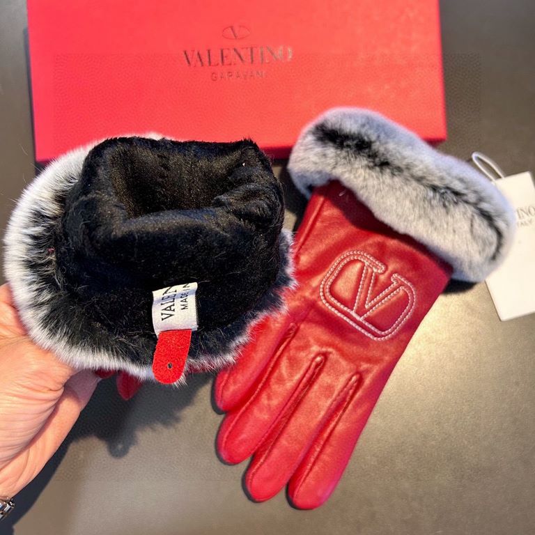 2023 new exclusive first  Valentino VALENTINO long lazy rabbit hair   touch screen women's gloves [original quality] official website synchronization women's new high-grade sheepskin gloves    goddesses preferred can not