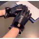 .Chanel Chanel 2021 fall and winter mink hair bow sheepskin gloves   cell phone touch screen, worth comparing     the same paragraph of different quality, kill the market poor product, imported a first-class sheepskin  l