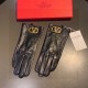 2023 new exclusive first  Valentino VALENTINO touch screen women's gloves [original quality] official website synchronization women's new high-grade sheepskin gloves    goddess preferred can not be missed       100 perce