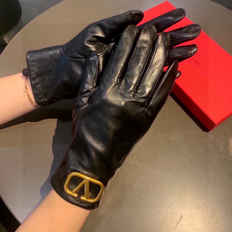 2023 new exclusive first  Valentino VALENTINO touch screen women's gloves [original quality] official website synchronization women's new high-grade sheepskin gloves    goddess preferred can not be missed       100 perce