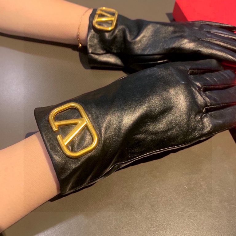 2023 new exclusive first  Valentino VALENTINO touch screen women's gloves [original quality] official website synchronization women's new high-grade sheepskin gloves    goddess preferred can not be missed       100 perce