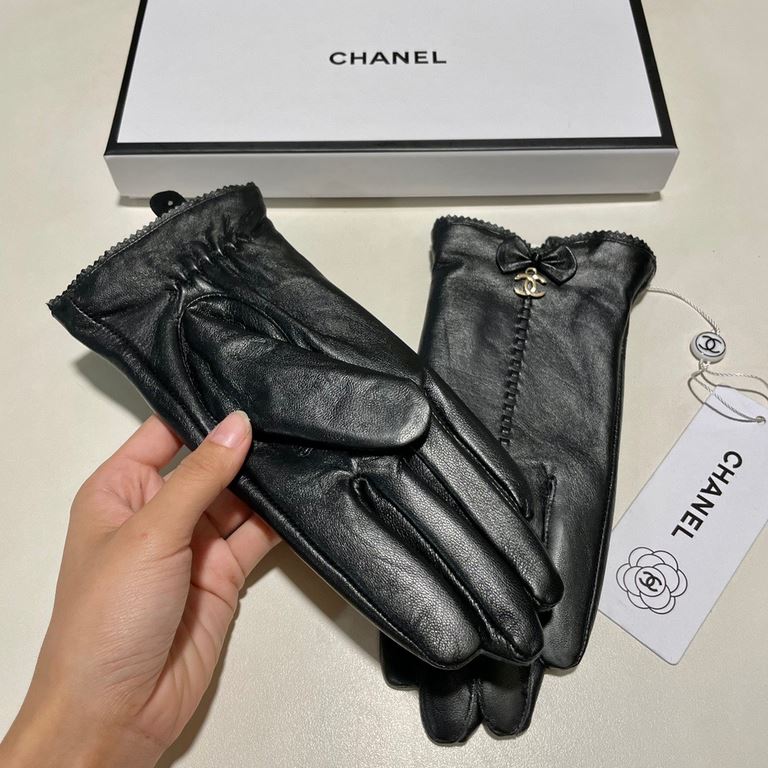 With the packaging of the new exclusive first Chanel rose series celebrity style [original quality] women's new high-grade sheepskin gloves    goddess preferred can not be missed   imports of sheepskin Leather soft and d