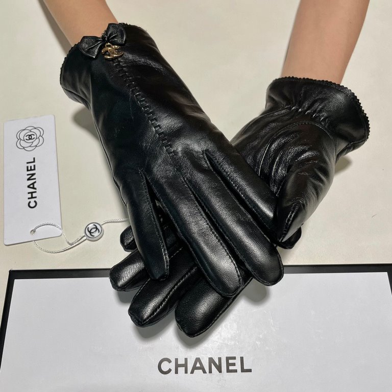 With the packaging of the new exclusive first Chanel rose series celebrity style [original quality] women's new high-grade sheepskin gloves    goddess preferred can not be missed   imports of sheepskin Leather soft and d