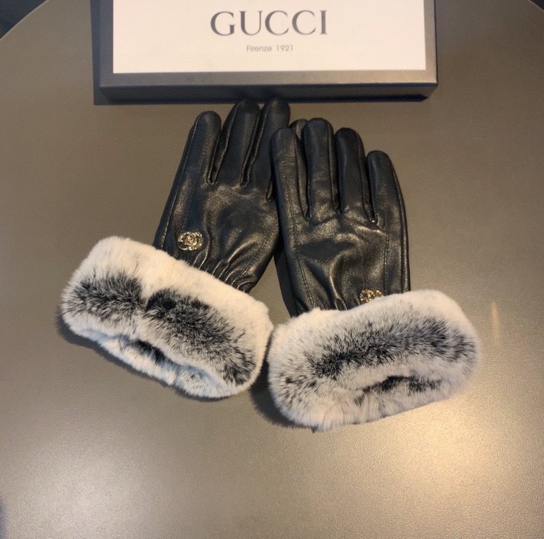 With packaging runGUCCI Gucci 2022 fall and winter lazy rabbit hair touch screen gloves   goddesses set of beauty must have   single product, worth comparing    the same paragraph of different quality, kill the market po