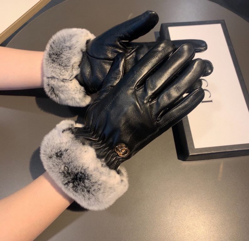 With packaging runGUCCI Gucci 2022 fall and winter lazy rabbit hair touch screen gloves   goddesses set of beauty must have   single product, worth comparing    the same paragraph of different quality, kill the market po