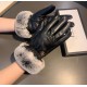 With packaging runGUCCI Gucci 2022 fall and winter lazy rabbit hair touch screen gloves   goddesses set of beauty must have   single product, worth comparing    the same paragraph of different quality, kill the market po