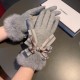 Chanel Chanel 2022 fall and winter lazy rabbit hair wool gloves   worth comparing     the same paragraph of different quality, kill the market poor product, wool ten lazy rabbit hair lining padded   classic but not fashi