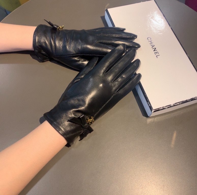 2022 new exclusive first  big red   touch screen gloves Chanel Chanel [original quality] official website synchronization Ms. new high-grade sheepskin gloves    goddess preferred can not miss        hundred percent of th