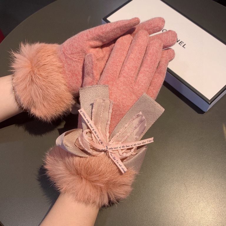 Chanel Chanel 2022 fall and winter lazy rabbit hair wool gloves   worth comparing     the same paragraph of different quality, kill the market poor product, wool ten lazy rabbit hair lining padded   classic but not fashi