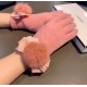 With packaging2022 new Chanel Chanel counter new wool gloves, fashion gloves, fall and winter warm padded lining, with fox fur ball ten bow   on the hand super comfortable and soft, versatile! Average size