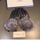 .Chanel Chanel 2021 fall and winter large fox fur ball touch screen gloves   goddess set of beauty must have  single product, beautiful   worth comparing    the same paragraph of different qualities, kill the market poor