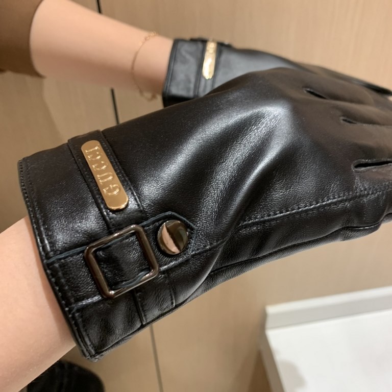 Packaging2022 new exclusive first   touch screen gloves men's gloves Gucci Gucci new high-grade sheepskin gloves    type of men preferred can not be missed    hundred percent selection of imported sheepskin Leather fine 