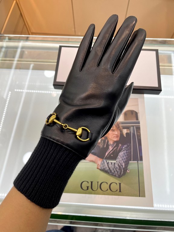 Gucci fall and winter women's gloves    domestic first-grade sheepskin Leather ultra-thin soft and comfortable shopkeeper recommended   texture super group average size