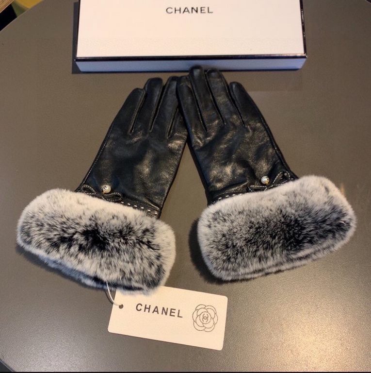 with packagingChanel Chanel 2022 fall and winter lazy rabbit hair sheepskin gloves   cell phone touch screen, worth comparing     the same paragraph of different quality, kill the market poor product, imported a first-cl