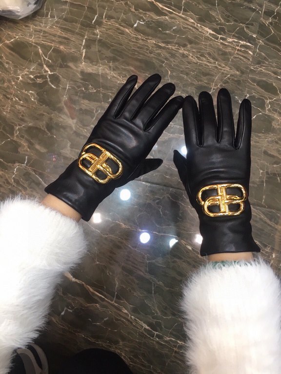 Paris House     [top original single] official website synchronization women's new high-grade sheepskin gloves     100% selection of imported lambskin lined with cashmere warm and comfortable better Leather luster bright