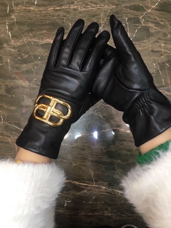 Paris House     [top original single] official website synchronization women's new high-grade sheepskin gloves     100% selection of imported lambskin lined with cashmere warm and comfortable better Leather luster bright