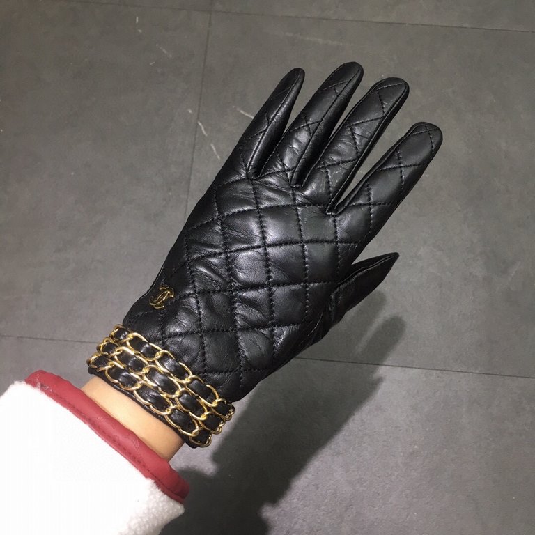 Chanel Chanel latest chain    touch screen gloves, using imported goatskin  , silk lining [hee-haw] [hee-haw] cost-effective very high,   , goddess essential