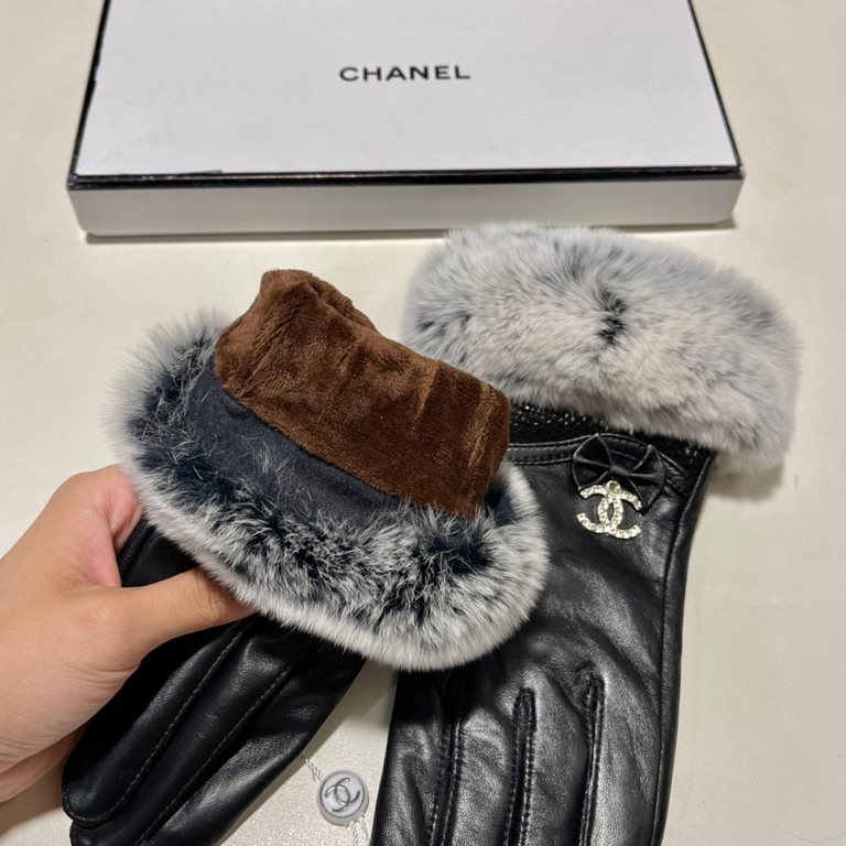 Chanel Chanel fall and winter lazy rabbit hair sheepskin   gloves   cell phone touch screen, worth comparing     the same paragraph of different qualities, kill the market poor product, imported a first-class sheepskin  