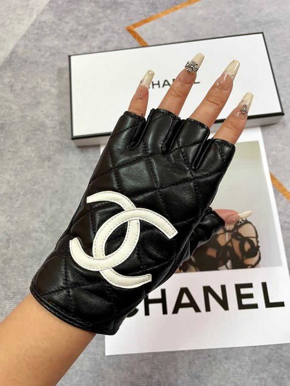 Chanel New Ladies Half Finger Gloves First Grade Sheepskin Leather Ultra-thin, Soft and Comfortable, Especially Showing Hand Shape          Superb TextureSize M L