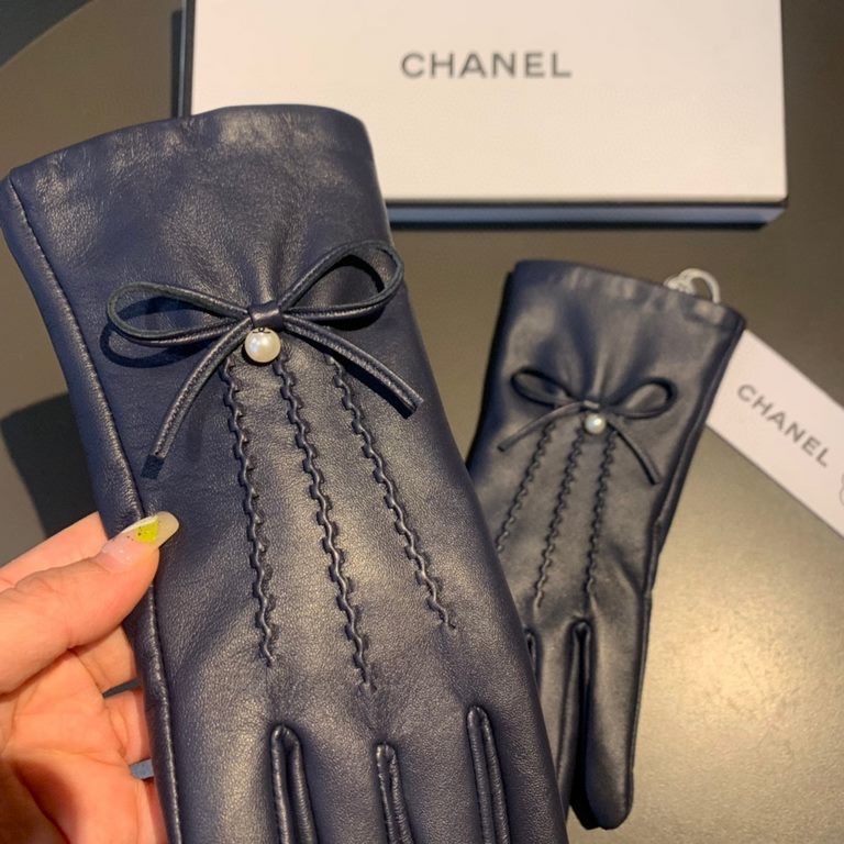 With box2022 new exclusive first  touch screen gloves Chanel Chanel [original quality] official website synchronization women's new high-grade sheepskin gloves    goddess preferred can not be missed    hundred percent se