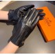 2022 new exclusive first  touch screen gloves Hermes (original quality) official website synchronization women's new high-grade sheepskin gloves    goddesses set of the United States of America preferred must be unmissab