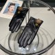 2022 new exclusive first   touch screen women's gloves LV [original quality] official website synchronization Ms. new high-grade sheepskin gloves    goddesses set of the United States preferred can not be missed    hundr