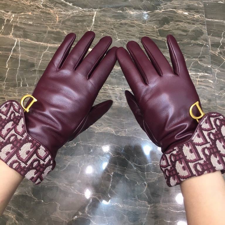 Dior   burst to   [top original single] official website synchronization women's new high-grade sheepskin gloves     100% selection of imported lambskin lining cashmere Warm and comfortable better Cortical luster bright 