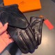 2021 new exclusive first  touch screen gloves Hermes (original quality) official website synchronization women's new high-grade sheepskin gloves    goddesses set of the United States preferred must be unmissable    100 p