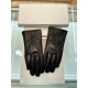 New Ysl The latest model of fall and winter touch screen sheepskin gloves   imported first-class sheepskin,  [pleasant][pleasant][pleasant][pleasant] soft and comfortable intimate warmth, goddesses love it the most, on t