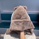 Fendifen fendl fall and winter Korean version of the cute bear scarf gloves hat three-piece set of thickened warm plush scarf ear protection one-piece cap