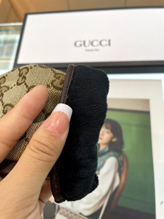 Gucci  burst to   [top original single] official website synchronization women's new high-grade sheepskin gloves     100% selection of imported lambskin lining velvet lining warmth and comfort better Leather luster brigh