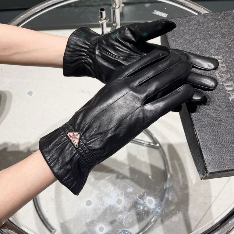 2022 new exclusive first  touch screen gloves Prada   edge gloves [original quality] official website synchronization ladies new high-grade sheepskin gloves    goddesses preferred can not be missed      hundred percent s