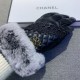 with packagingChanel Chanel 2022 Lace Double C Autumn and Winter Lazy Rabbit Fur Sheepskin Gloves   mobile touch screen, worth comparing     the same paragraph different quality, kill the market poor product, imported fi