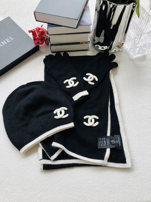 Set100% Cashmere Scarf Hat Gloves