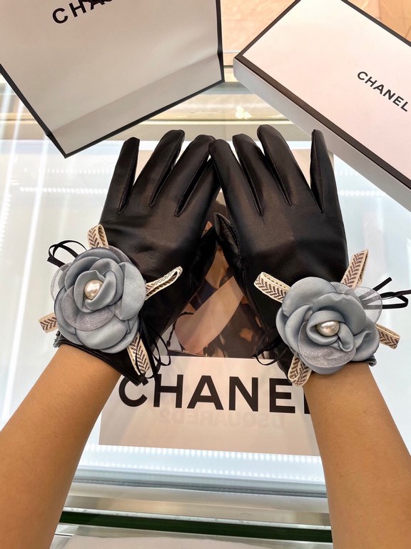 New exclusive first Chanel rose   series celebrity style [original quality] women's new high-grade sheepskin gloves     goddess preferred can not be missed   imported sheepskin Leather is soft and delicate recognized imp