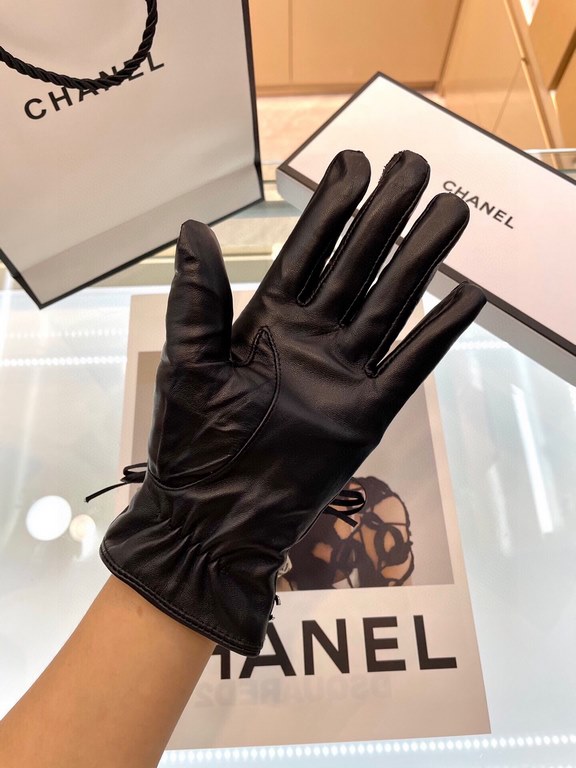 New exclusive first Chanel rose   series celebrity style [original quality] women's new high-grade sheepskin gloves     goddess preferred can not be missed   imported sheepskin Leather is soft and delicate recognized imp