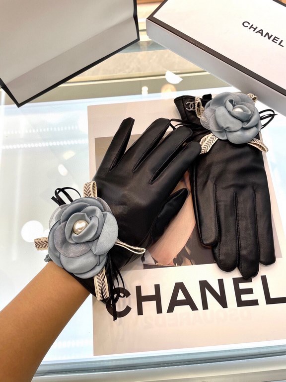 New exclusive first Chanel rose   series celebrity style [original quality] women's new high-grade sheepskin gloves     goddess preferred can not be missed   imported sheepskin Leather is soft and delicate recognized imp