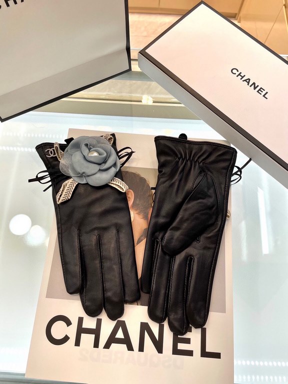 New exclusive first Chanel rose   series celebrity style [original quality] women's new high-grade sheepskin gloves     goddess preferred can not be missed   imported sheepskin Leather is soft and delicate recognized imp