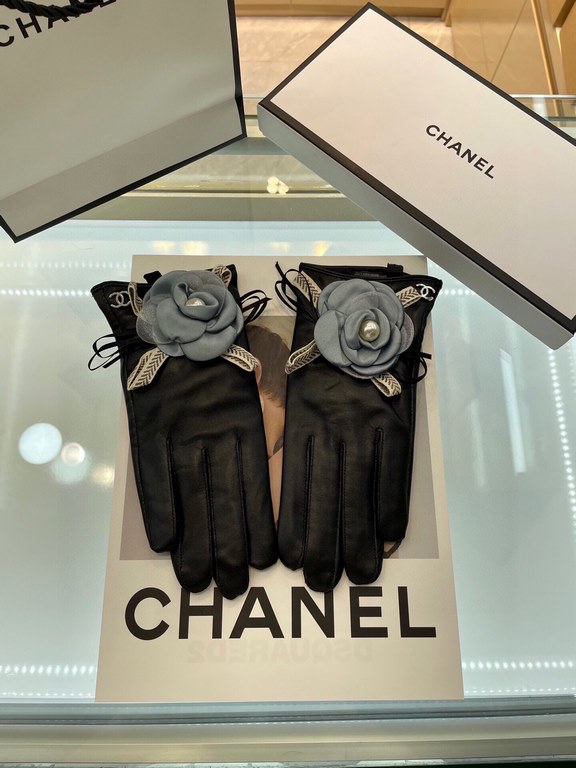 New exclusive first Chanel rose   series celebrity style [original quality] women's new high-grade sheepskin gloves     goddess preferred can not be missed   imported sheepskin Leather is soft and delicate recognized imp