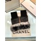 Chanel Chanel fall and winter short lazy rabbit hair gloves   worth comparing     the same paragraph different quality, kill the market poor product, imported a first-class sheepskin  lazy rabbit hair lining padded hand 