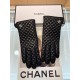 Chanel fall and winter women's gloves    imported sheepskin Leather ultra-thin soft and comfortable texture super group One size