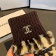 Chanel ~ Chanel's latest suede leopard print half-finger models fashion gloves women's taste ultra-comfortable recommended models     average size three colors to choose from beige and white