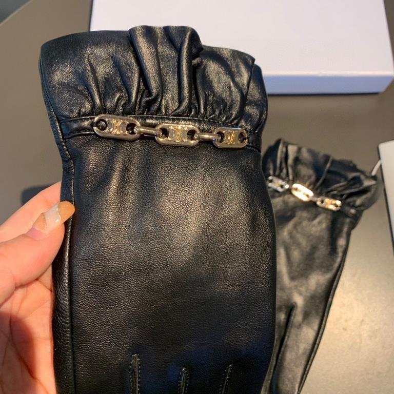 With packaging2022 new exclusive first   touch screen gloves CELINE CELINE (original quality) official website synchronization women's new high-grade sheepskin gloves    goddess preferred can not be missed    100 percent