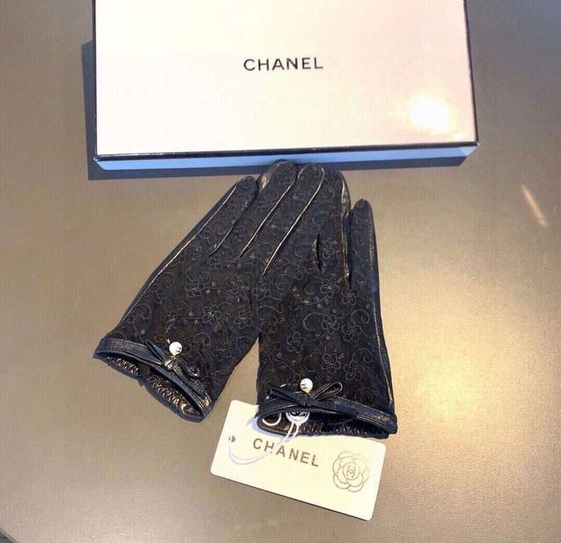 2021 new exclusive first  touch screen gloves Chanel Chanel [original quality] official website synchronization women's new high-grade sheepskin gloves    goddess preferred can not be missed    hundred percent of the sel