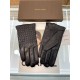 Pictures (men's)   touch screen gloves BV couple models   [original quality] 100% selection of imported sheepskin Leather fine and soft Recognition of imported sheepskin has a feel    cashmere lining to keep warm better 