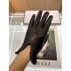 Chanel's latest original gloves   using imported polished leather original single quality official synchronization women's new high-grade sheepskin gloves     100% selection of imported lambskin lining velvet lining warm