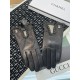 Chanel's latest original gloves   using imported polished leather original single quality official synchronization women's new high-grade sheepskin gloves     100% selection of imported lambskin lining velvet lining warm