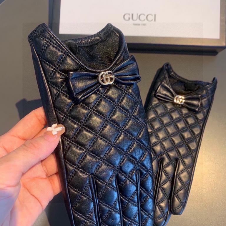 2023 new exclusive first   touch screen gloves Gucci Gucci new U mouth bow high-grade sheepskin gloves    goddesses set of the United States preferred can not be missed    hundred percent of the selection of imported she