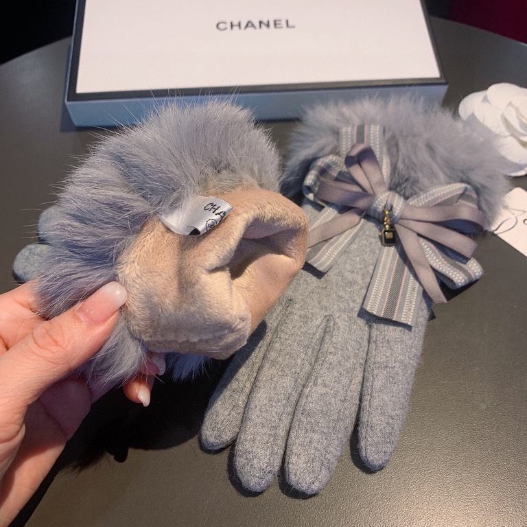 .Chanel Chanel 2022 fall and winter lazy rabbit wool wool gloves   worth comparing     the same paragraph of different quality, kill the market poor product, wool ten lazy rabbit hair lining padded   classic but not fash